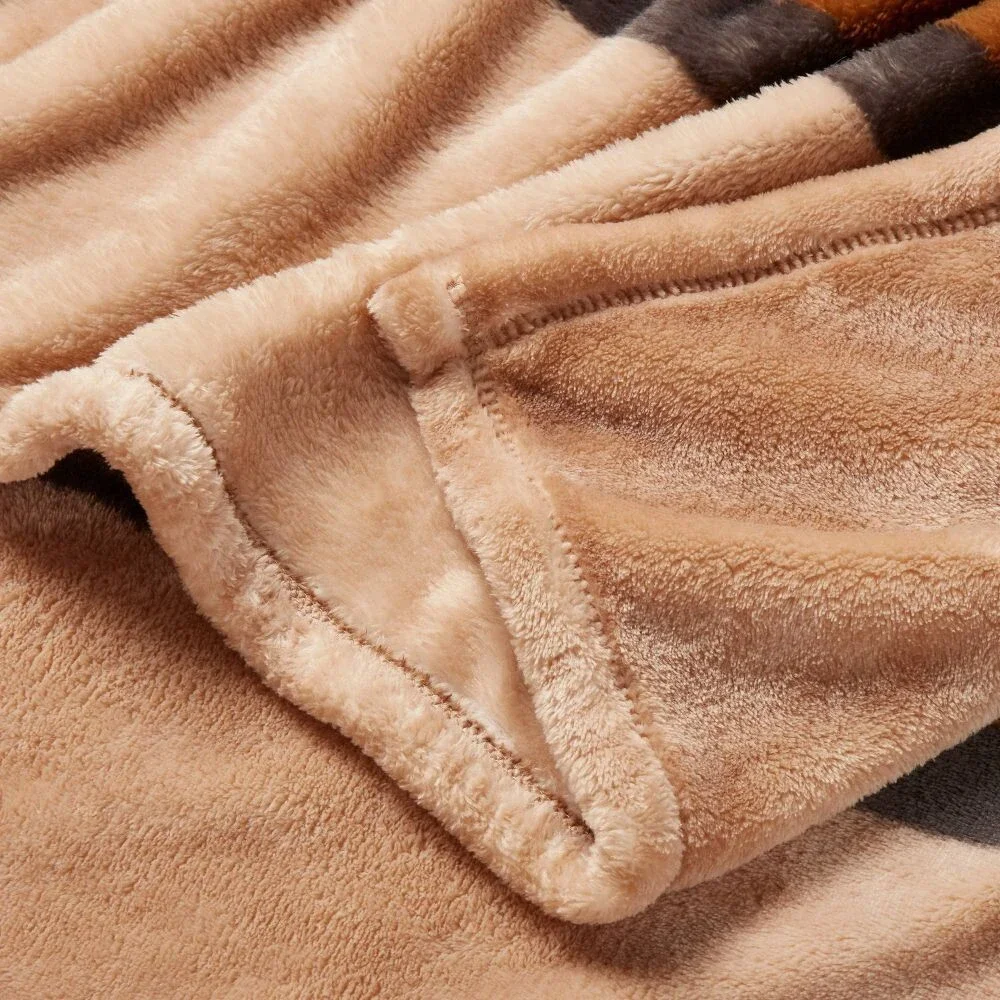 Microplush Bed Blanket - Threshold - Berry, Full/Queen, Solid